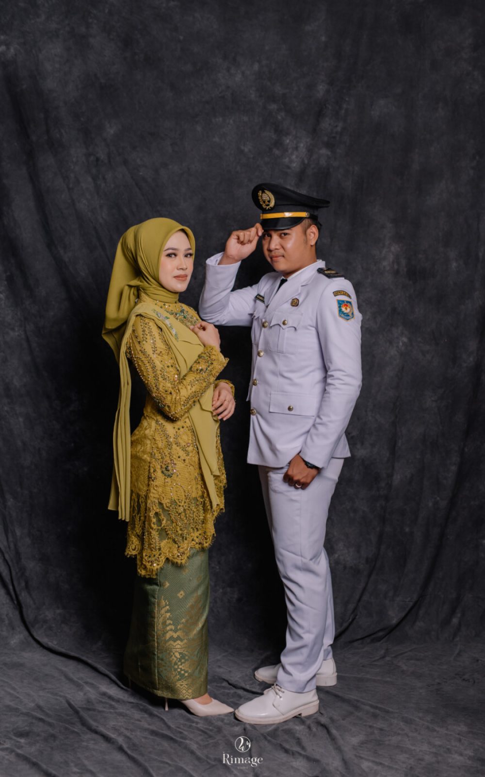 98858262-317C-4701-803C-09AFF2A23EF7