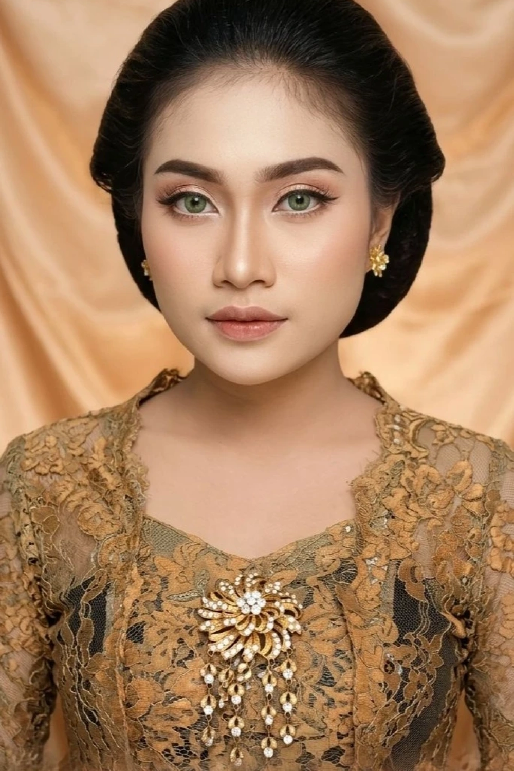 crop-1781883580081