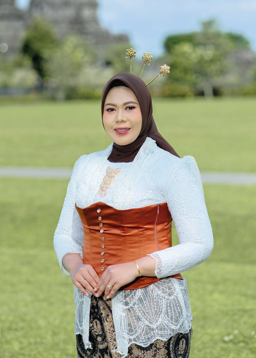 crop-1782103026139